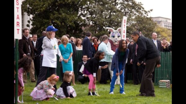 President Barack Obama is joined by his daughters Sasha and Malia to help start things off Monday, April 13, 2009, at the White House Easter Egg Roll.   April 13, 2009. (Official White House Photo by Chuck Kennedy)